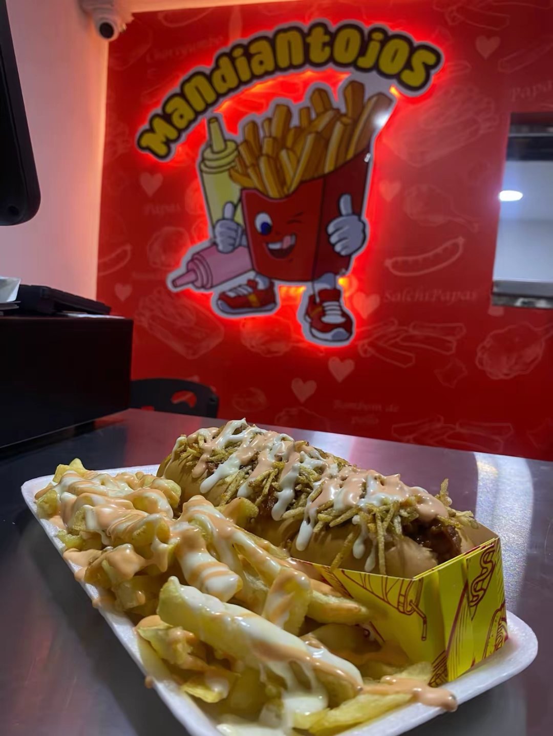 Mandi Perra con papas